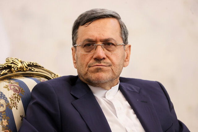 تأیید حمله موشکی ایران به کشتی‌های جنگی آمریکا توسط سخنگوی مجلس؛ هشدار سپاه به شناورها در خلیج فارس