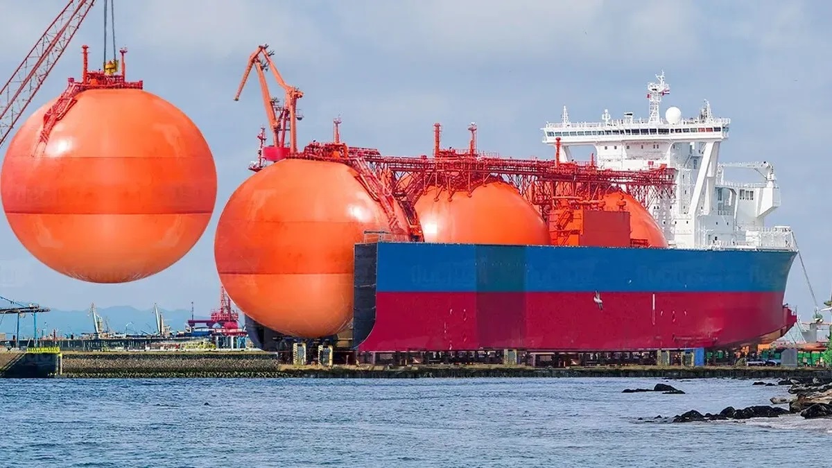 عبور امن کشتی LNG قطری از هرمز با هماهنگی تهران