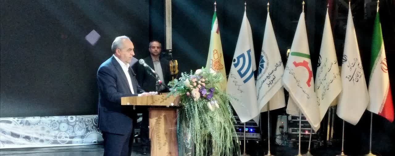 استاندار آذربایجان شرقی: خط قرمز، بیکاری کارگر یا تعطیلی کارخانه