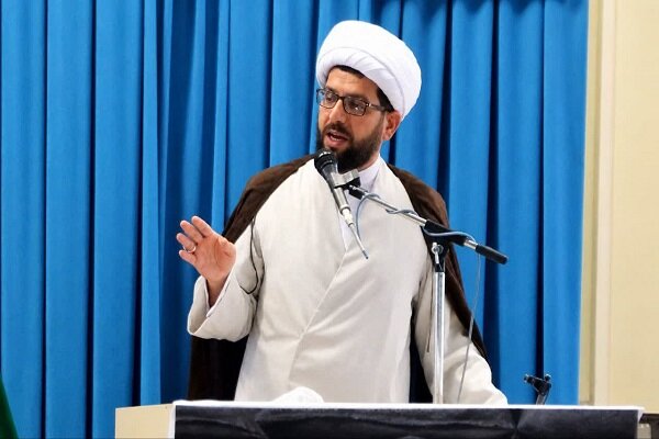 غفوری: هزینه مقاومت از سازش کمتر است؛ مسئولان نباید عقب‌نشینی کنند